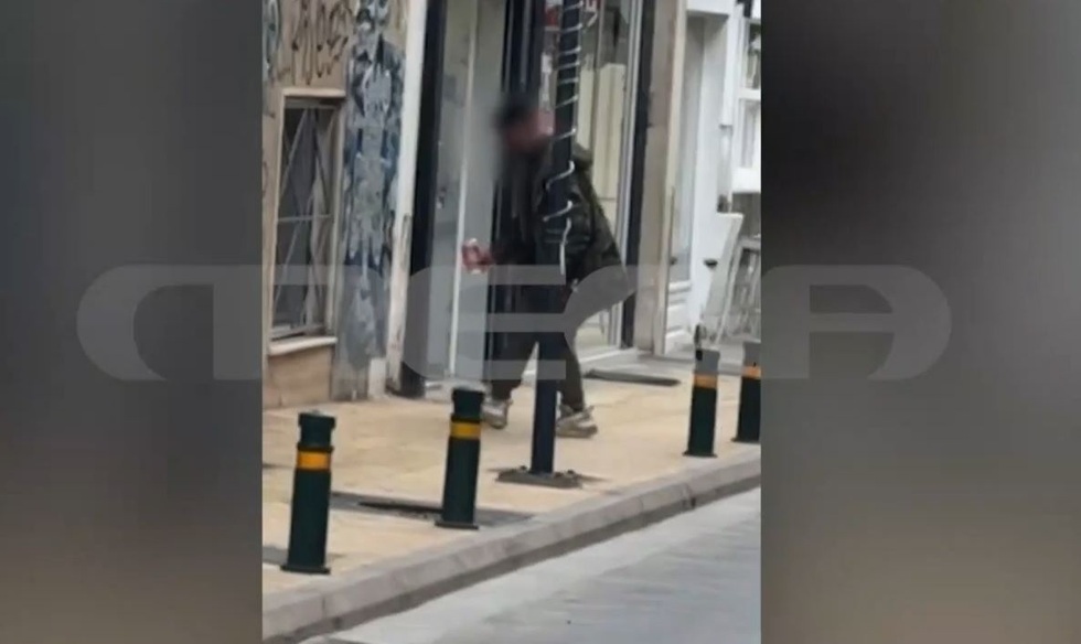 Τρόμος σε Περιστέρι και Κολωνό για σεξουαλικές επιθέσεις σε γυναίκες – Αναζητούν τον άνδρα οι Αρχές