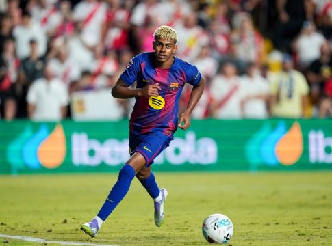 Γιαμάλ: «Ζούσα σε σπίτι με κουζίνα και δωμάτιο στον ίδιο χώρο – Η μητέρα μου έχει όσα θέλει, είναι η βασίλισσά μου»