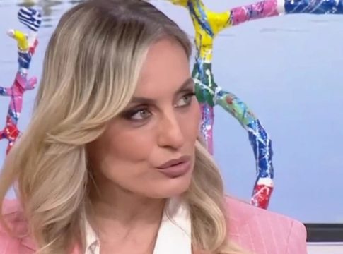 Ελεονώρα Μελέτη: «Ιστοσελίδα έχει πάρει φωτογραφίες μας από το Instagram και τις έχει ξεγυμνώσει»