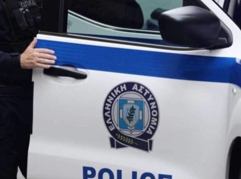 Χτύπημα της ΕΛΑΣ σε κύκλωμα πλαστών εγγράφων και διακίνησης μεταναστών στην Αθήνα