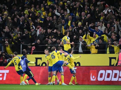 Πήρε τη ματσάρα και πέρασε στο Μουντιάλ η Σουηδία (3-2) – Έκλεισε θέση για ΗΠΑ η Τουρκία (0-1)