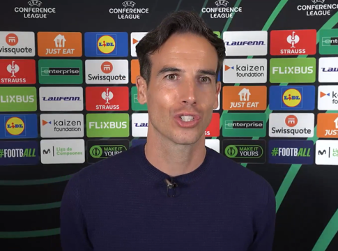 Προπονητής Βαγιεκάνο: «Θα είναι μια εκπληκτική μάχη με την ΑΕΚ»