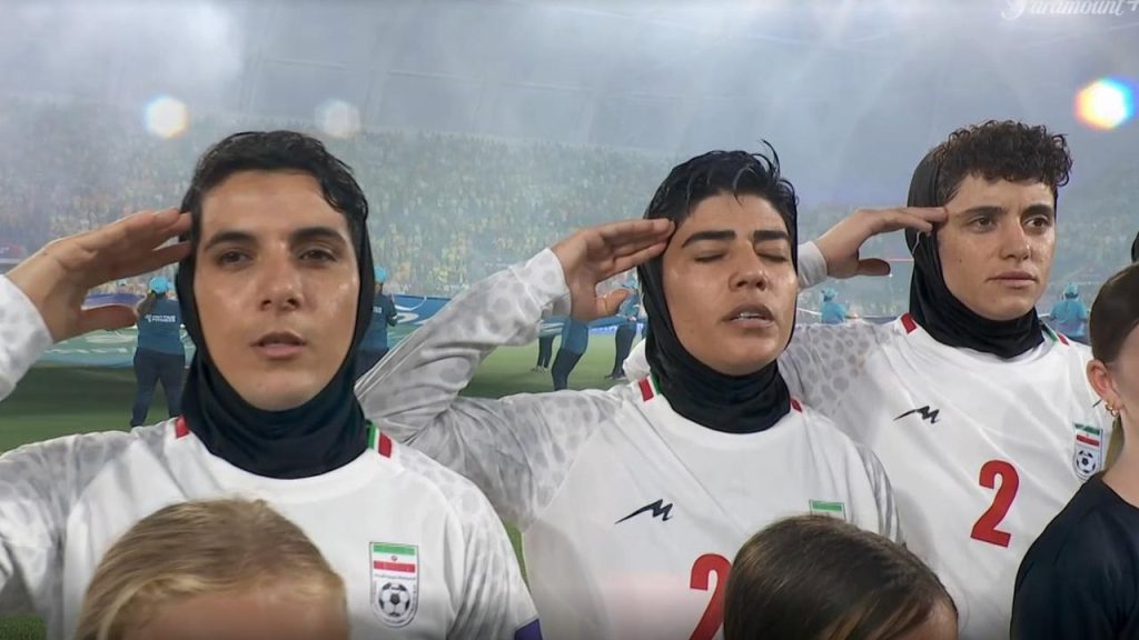 «Προδότριες»: Το καθεστώς του Ιράν στοχοποίησε την Εθνική γυναικών και… το μήνυμα ελήφθη (vids)