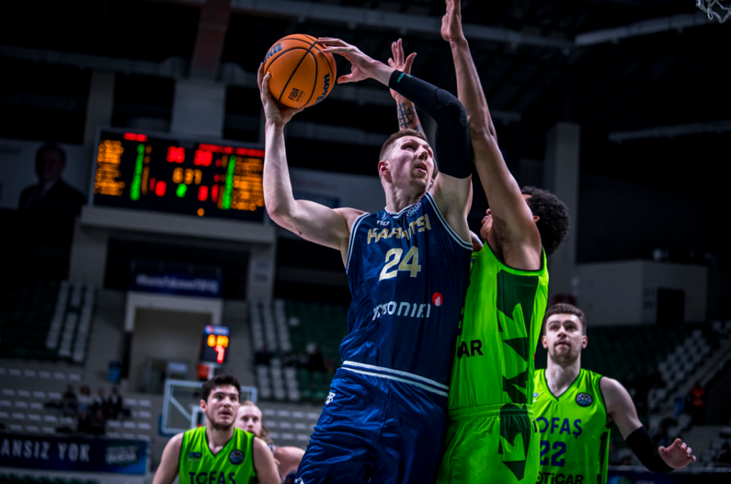 Τόφας – Καρδίτσα 90-98: «Αντίο» στο BCL με νίκη γοήτρου…