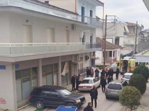 Νεκρός γνωστός τραγουδιστής – Εντοπίστηκε μαχαιρωμένος