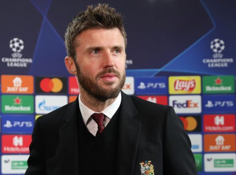 Μάντσεστερ Γιουνάιτεντ: Με Κάρικ στο τιμόνι και τη νέα σεζόν αν μπει τετράδα