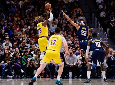 Α-στα-μά-τη-τος: Ο Λεμπρόν Τζέιμς έσπασε ένα ακόμη μυθικό ρεκόρ στο NBA (vids)