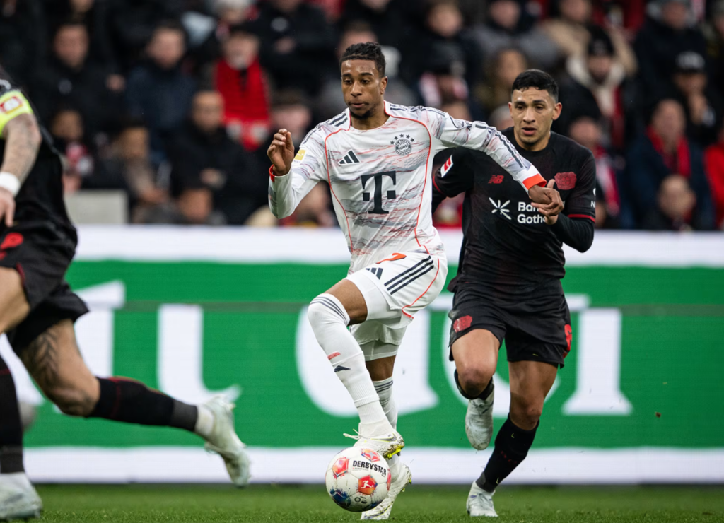 Άντεξε στο Λεβερκούζεν η Μπάγερν των εννιά παικτών (1-1) – Νίκη για τη Ντόρτμουντ (2-0), σκόραρε ο Κουλιεράκης (1-1)