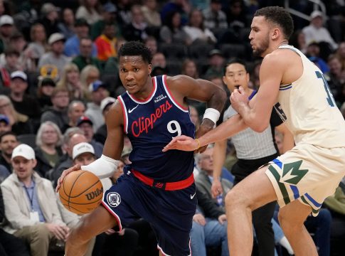 Τέταρτη σερί ήττα οι Μπακς, φαβορί για την κορυφή στη Δύση οι Θάντερ – Τα αποτελέσματα της βραδιάς