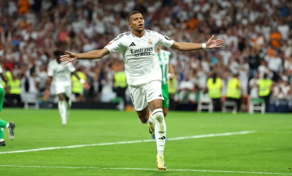 Και παιχταράς και «παίκτης»: Σενάρια για παράλληλη σχέση του Εμπαπέ με ηθοποιό και influencer