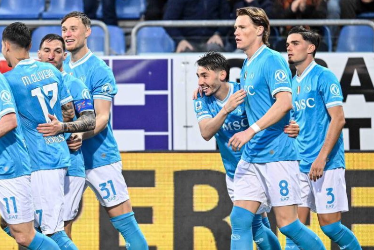 Κάλιαρι – Νάπολι 0-1: Τρίποντο με ΜακΤόμινεϊ για τους Παρτενοπέι