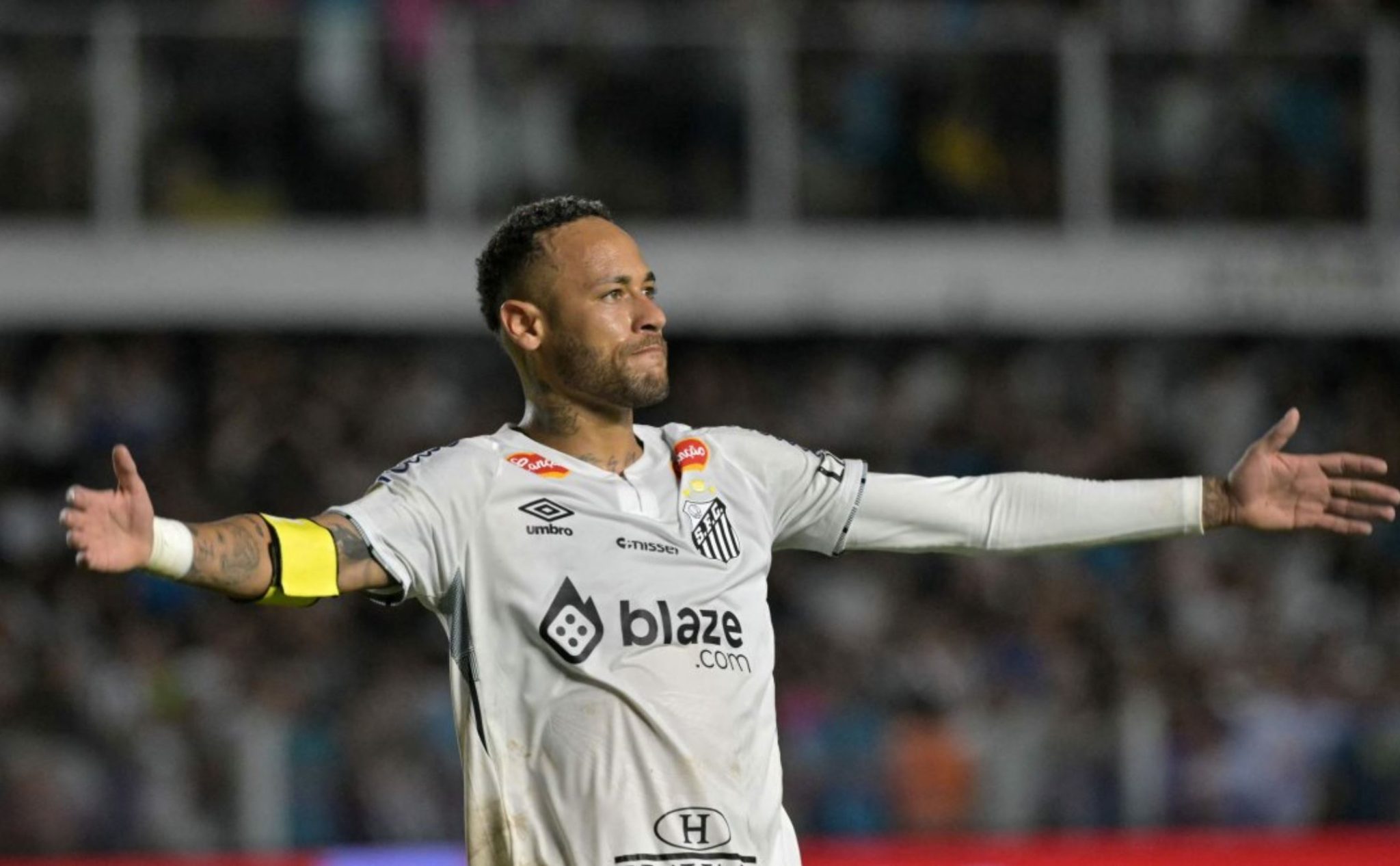 Ο Νεϊμάρ στο εδώλιο: Καταγγελίες από την πρώην μαγείρισσά του