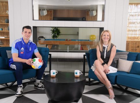 Ο Τάσος Δουβίκας στο Allwyn Game Time: «Η Εθνική Ομάδα αποτελεί ένα νεανικό σύνολο με τεράστια πείνα για διάκριση»