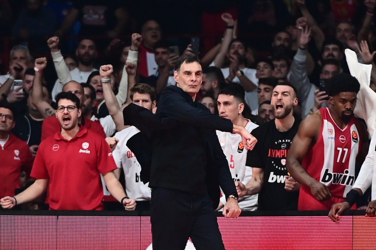 Ολυμπιακός: Τα 7/10 που έδωσαν 79 πόντους, οι άμυνες για… σεμινάριο πάνω στον Ναν και η ατάκα του Μπαρτζώκα