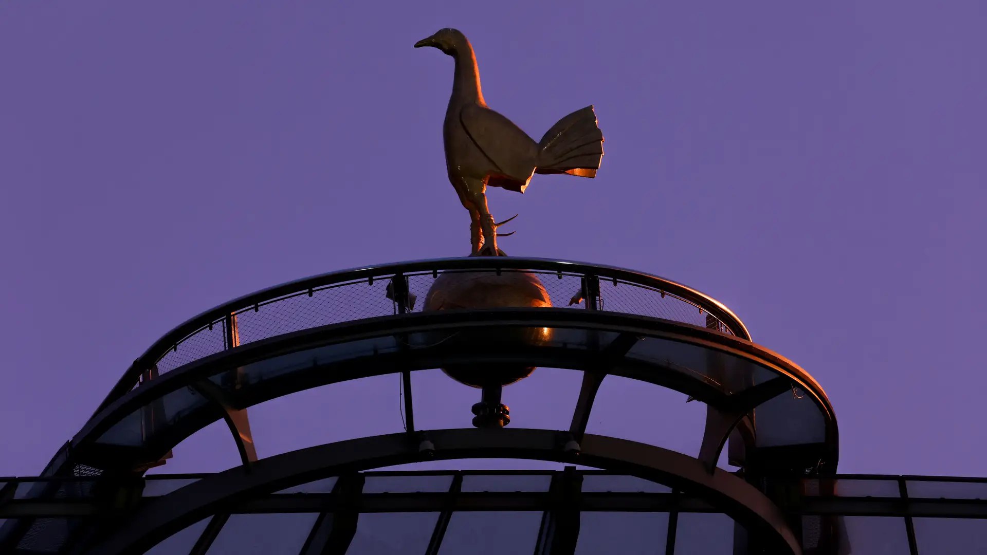 Χαμός με τα σχόλια του σκάουτερ της Τότεναμ που είναι οπαδός… της Άρσεναλ