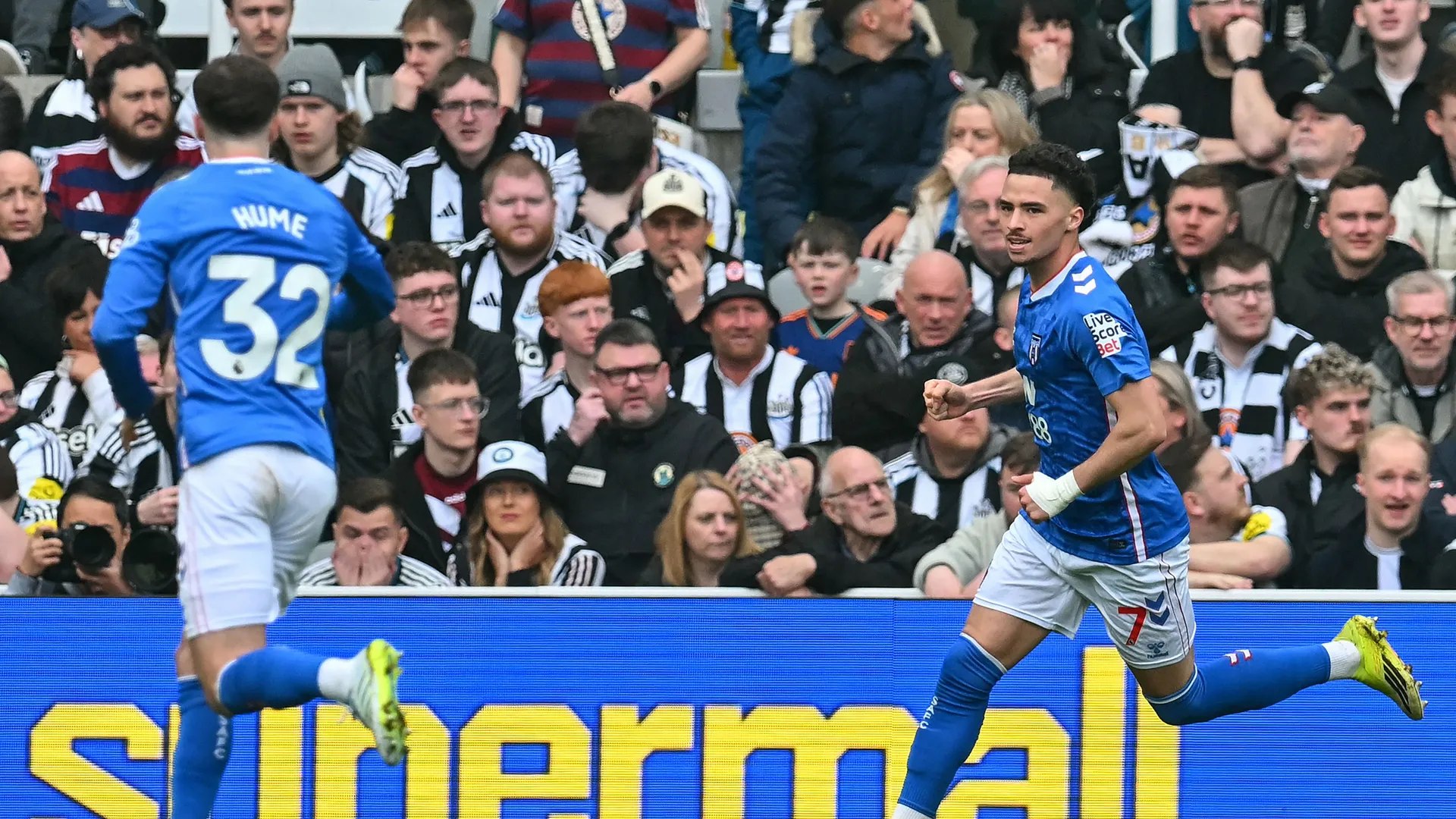 Νιουκάστλ – Σάντερλαντ 1-2: «Διπλό» με ανατροπή για τις «μαυρόγατες»