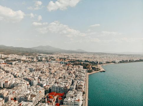 Τα κρυμμένα γήπεδα μπάσκετ της Θεσσαλονίκης: Εκεί όπου γεννιούνται τα όνειρα της EuroLeague