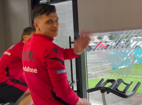 Έπιασε δουλειά με την Εθνική Αλβανίας ο Πήλιος (vid)