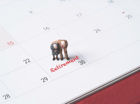 Συντάξεις: Πότε συμφέρει η χρήση πλασματικών ετών ασφάλισης – Ποιο είναι το κόστος