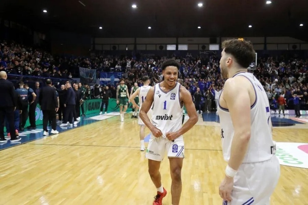 Στρονγκ: «Γυρνώντας τον χρόνο πίσω καταλαβαίνεις πόσο απίστευτη ήταν η νίκη με τον Παναθηναϊκό»