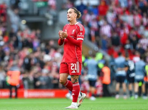 Τσιμίκας: Εξελίξεις με τον Έλληνα μπακ στη Λίβερπουλ