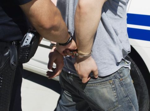 Στη «φάκα» τρία άτομα για διακίνηση αναβολικών και παράνομων συμπληρωμάτων διατροφής στη Θεσσαλονίκη