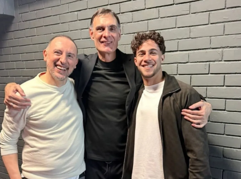 Το post του Ολυμπιακού με Μπαρτζώκα και Κωστούλα: «Οι δεσμοί με τον Θρύλο δεν σβήνουν ποτέ»