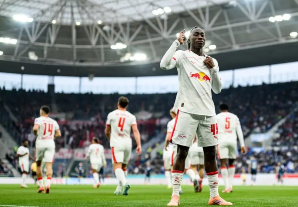 Η Λίβερπουλ πάει για το… κόλπο γκρόσο με Ντιομαντέ