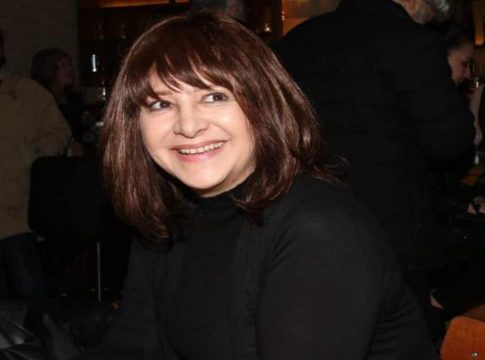 Θυμάστε την παρουσιάστρια Μαρία Χούκλη; Έτσι είναι σήμερα και για αυτόν τον λόγο εξαφανίστηκε