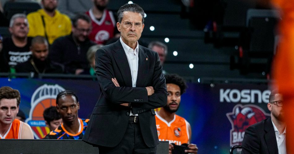 Η απάντηση του Μαρτίνεθ στον Αταμάν: «Ακόμη κι αν είναι καλύτερος προπονητής από εμένα, αυτό δεν αρκεί για να μας κερδίσουν»