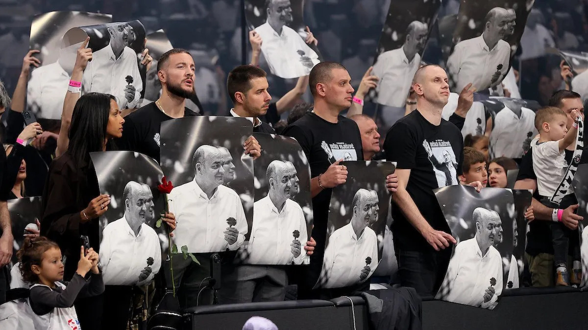 Συγκίνηση στο «αντίο» της Παρτιζάν στον Βουγιόσεβιτς (vid)