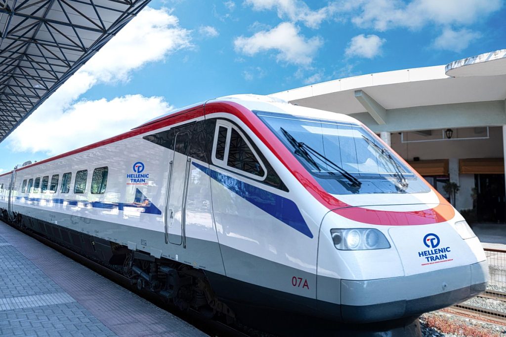 Ταλαιπωρία για τους επιβάτες της αμαξοστοιχίας από Θεσσαλονίκη για Αθήνα – Αναχώρησε με 1 ώρα καθυστέρηση λόγω βλάβης