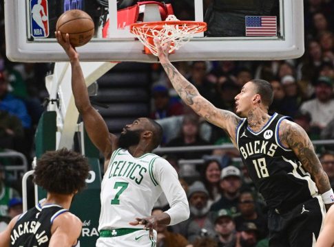 Μπακς – Σέλτικς 101-133: Συνεχίζεται ο κατήφορος για τα «Ελάφια» χωρίς τον Αντετοκούνμπο (vids)