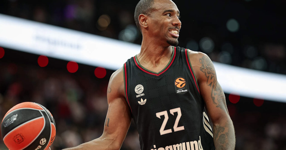 Ποιος είναι ο Αϊζέια Μάικ που αρέσει στον Ολυμπιακό και τι μπορεί να φέρει το παιχνίδι του (vids)