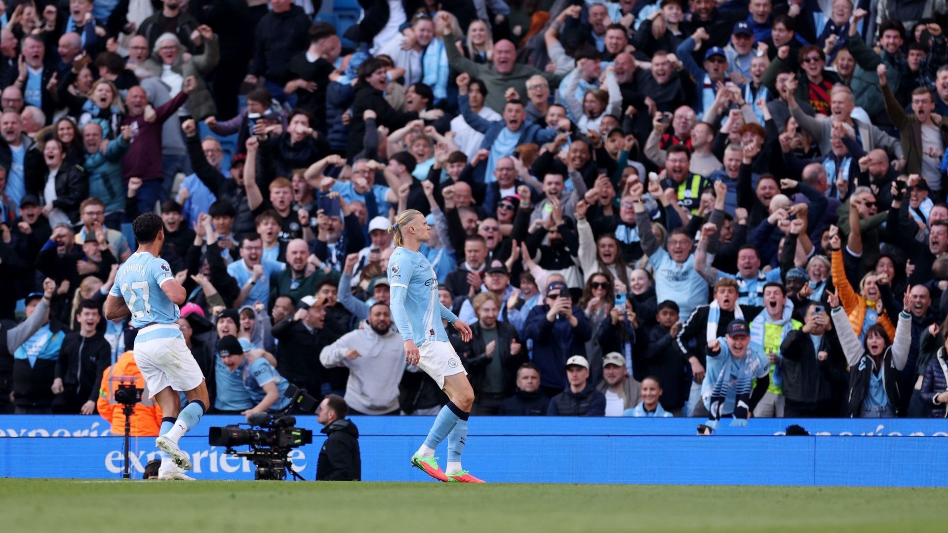 Μάντσεστερ Σίτι – Άρσεναλ 2-1:  Ο Χάαλαντ το έβαλε, η ομάδα του Αρτέτα «τρέμει»