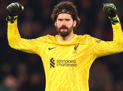 Λίβερπουλ: «Εκτός ο Άλισον στα παιχνίδια με την Παρί Σεν Ζερμέν»