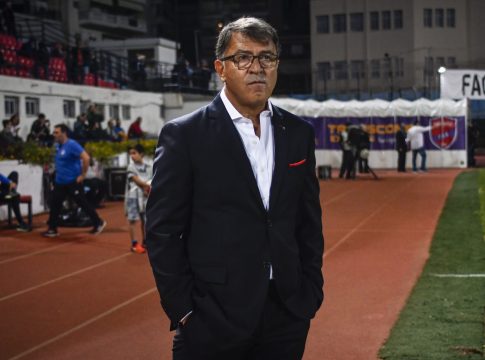 Τέλος ο Λεμονής από την Νις – Τι αναφέρουν στην Σερβία