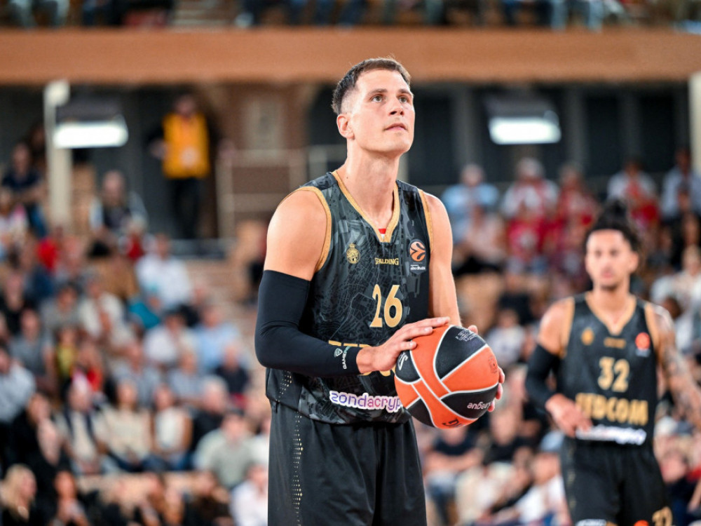 Με 10 παίκτες και Νέντοβιτς στο ΣΕΦ η Μονακό