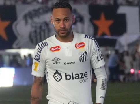 Ο Νεϊμάρ κινδυνεύει με βαριά ποινή για σεξιστικό σχόλιο σε διαιτητή