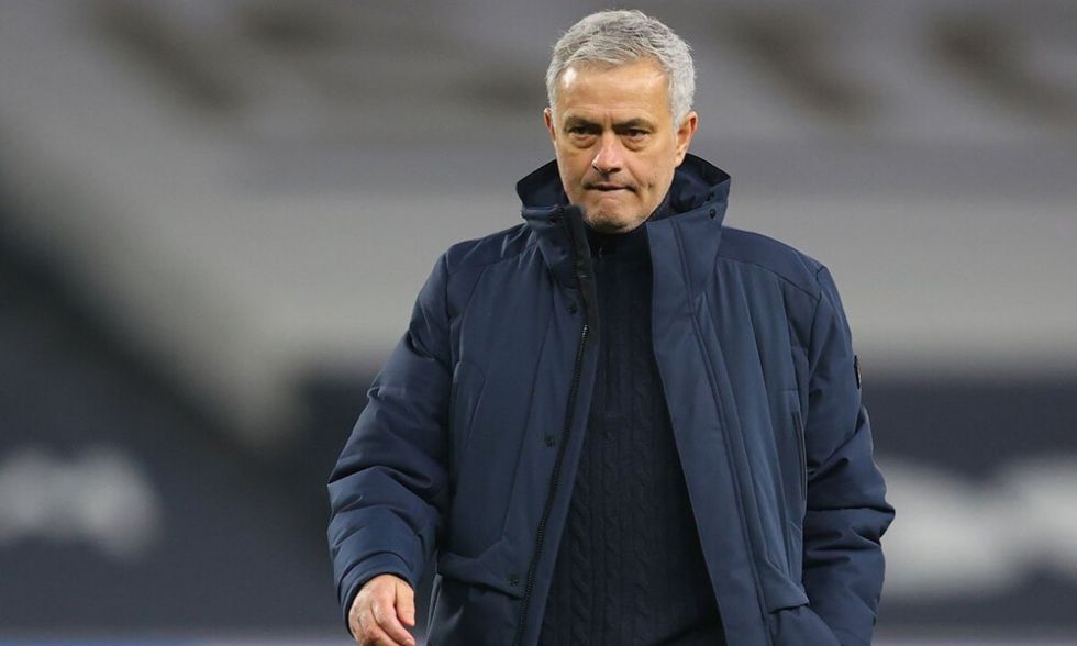 Ρεάλ Μαδρίτης: «Ο Μουρίνιο ένας από τους υποψήφιους για τον πάγκο της»