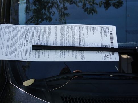 Ποια παράβαση «μετράει» ανά τρίωρο; Ποιοι οδηγοί κινδυνεύουν