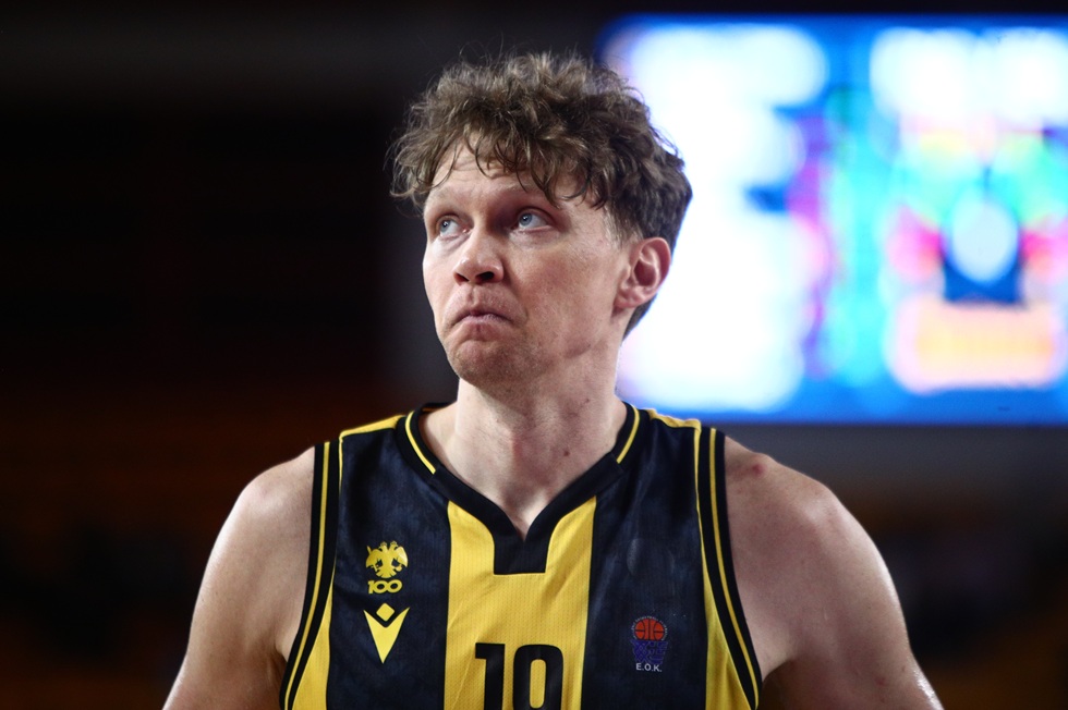 Κουζμίνσκας: «Θα παλέψουμε μέχρι τέλους – Ευχαριστώ τους οπαδούς» (pic)