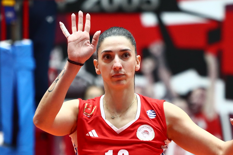 Υποστολή σημαίας στον Ολυμπιακό: Αποσύρθηκε η Μελίνα Εμμανουηλίδου