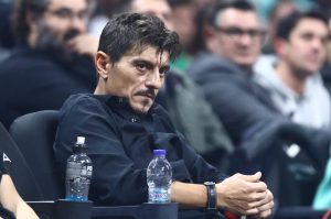 Ο Ολυμπιακός ζητάει τον αποκλεισμό του Δημήτρη Γιαννακόπουλου για έναν χρόνο