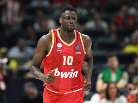 Με Μουστάφα Φαλ στη Λιόν ο Ολυμπιακός – Ποιοι έμειναν εκτός