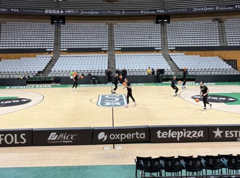 Προπονήθηκε στο γήπεδο της Μπανταλόνα η ΑΕΚ (pics)