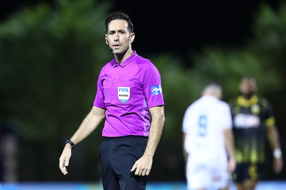 Ποιοι διαιτητές της Super League πέρασαν και ποιοι έμειναν… μετεξεταστέοι