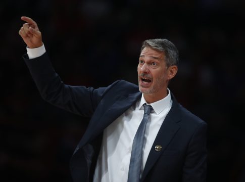 Παρελθόν από την Ντουμπάι ο Γκόλεματς