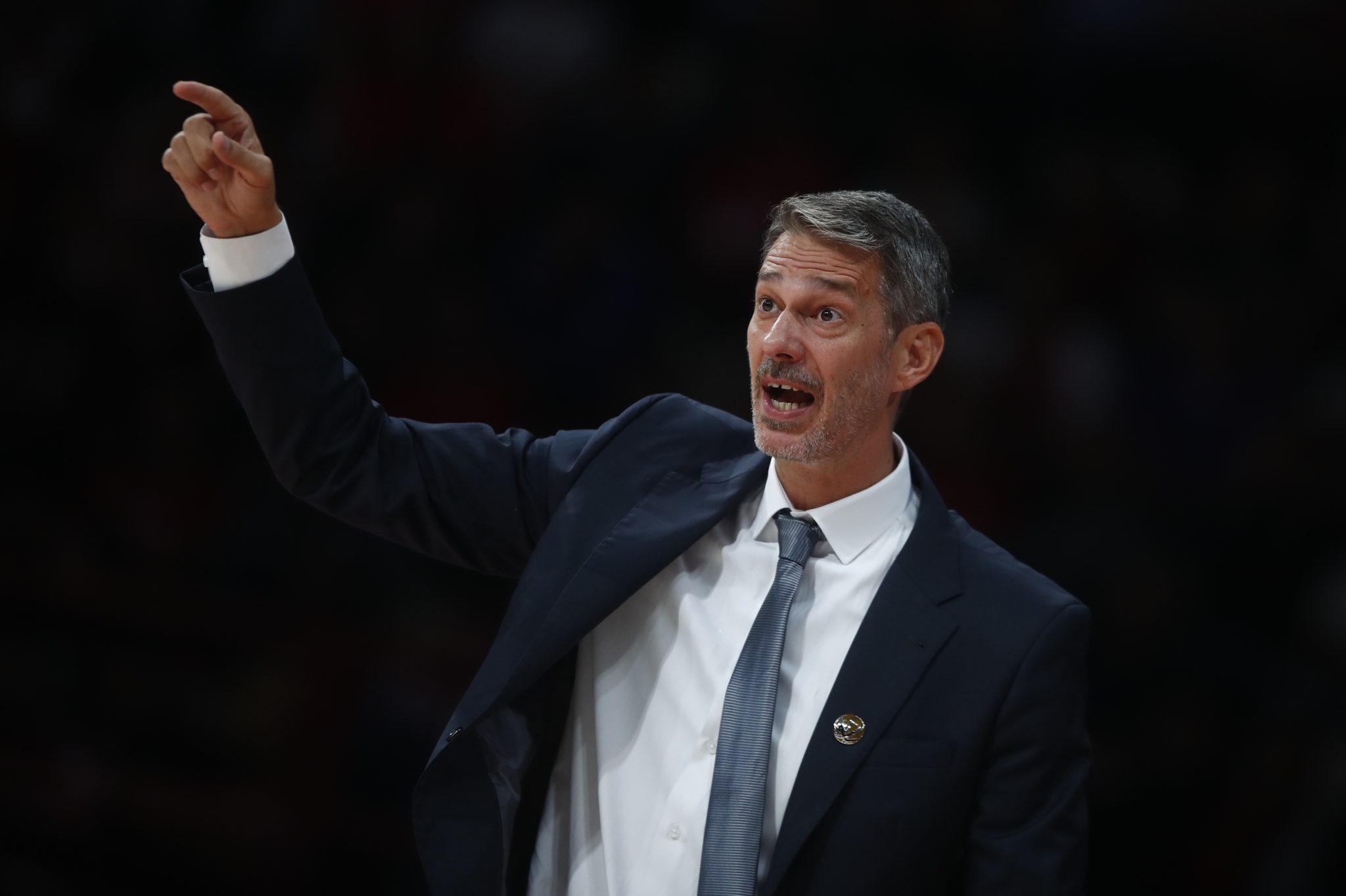 Παρελθόν από την Ντουμπάι ο Γκόλεματς