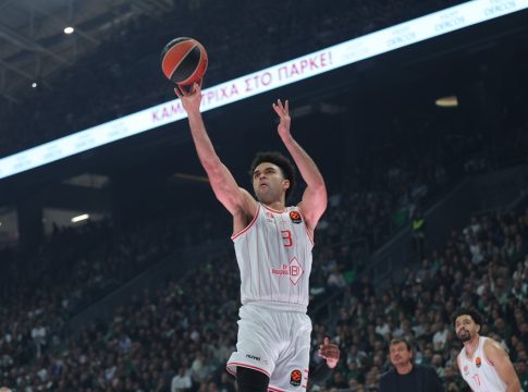 Μπράιαντ: «Το να κοιτάς πολύ μακριά μπορεί να προκαλέσει πίεση και άγχος»